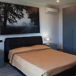 Luxury Liam With Pool And Sea View - Goelba Vila *