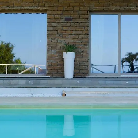 Villa Luxury Liam With Pool And Sea View - Goelba *