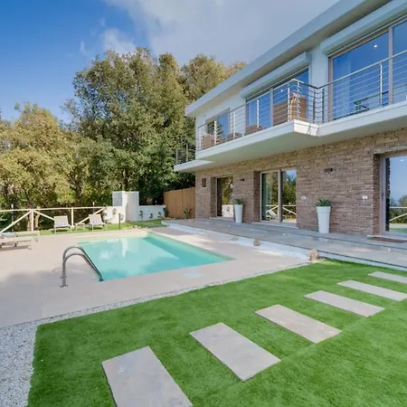 Villa Luxury Liam With Pool And Sea View - Goelba